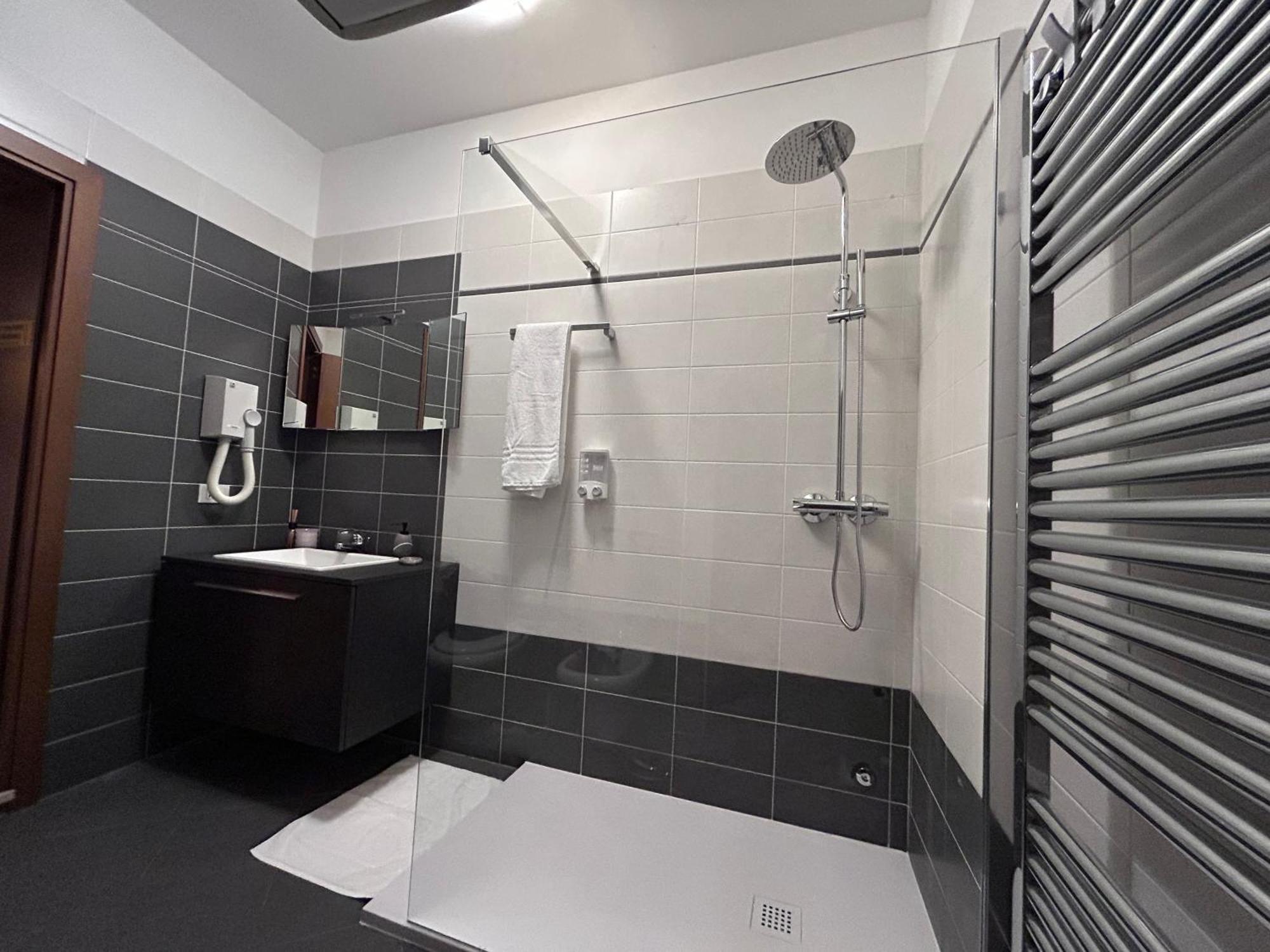 Central Flat Romantic Domus Remedio Venice Exterior photo